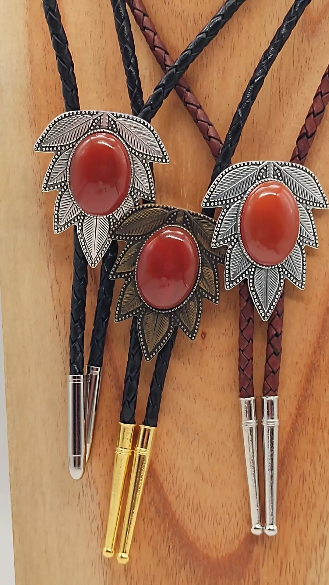 Carnelian Agate Bolo Tie in Wisteria Setting Silver or Gold - Folks On The Edge