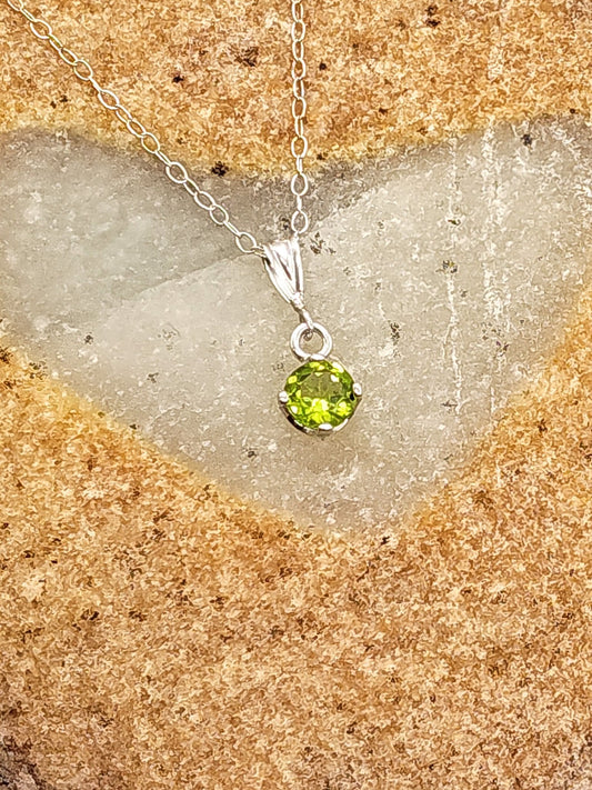 Green Peridot Sterling Silver Pendant Necklace with 6mm round stone - Folks On The Edge
