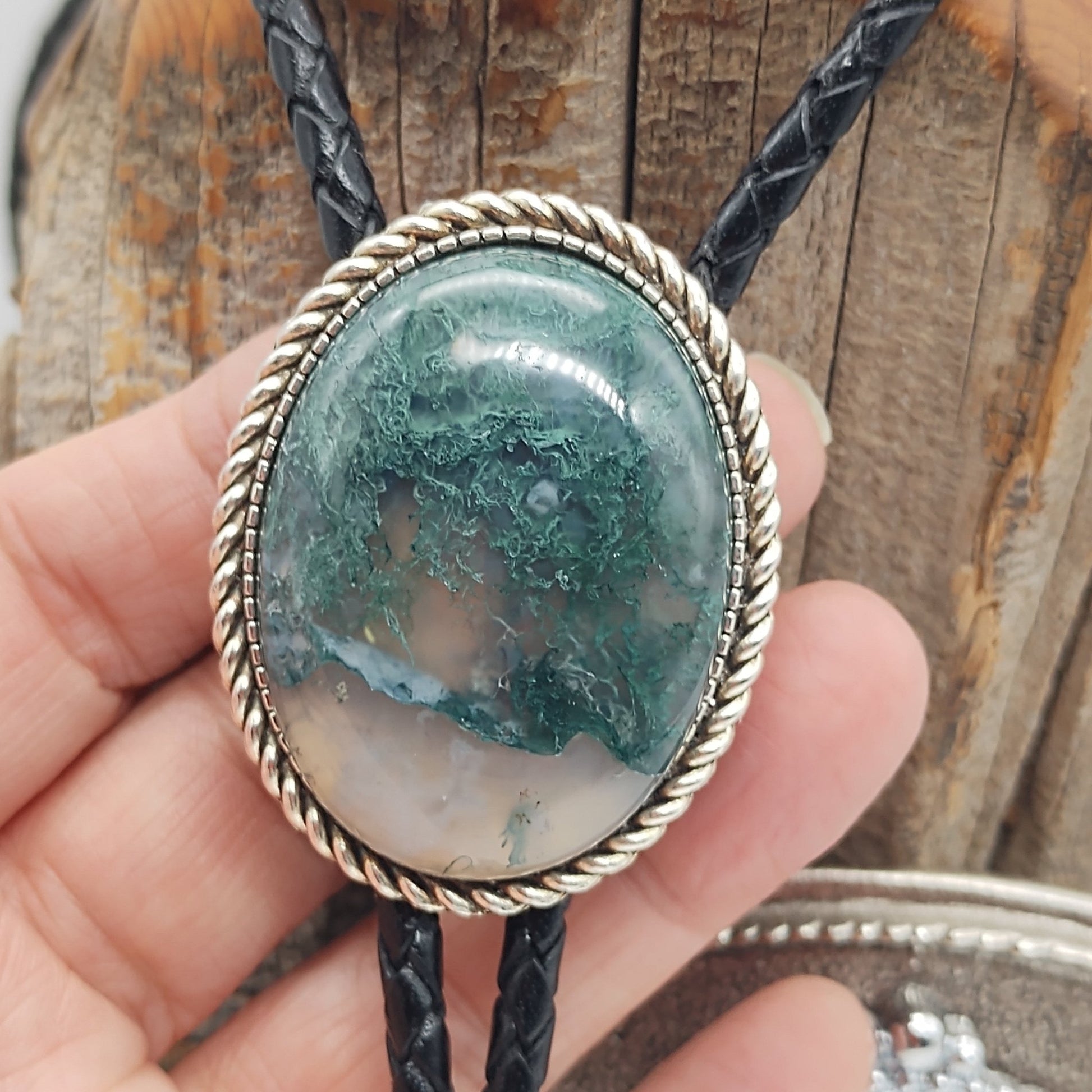 Matching Green Moss Agate Bolo Tie & Belt Buckle Silver Tone Set - Folks On The Edge