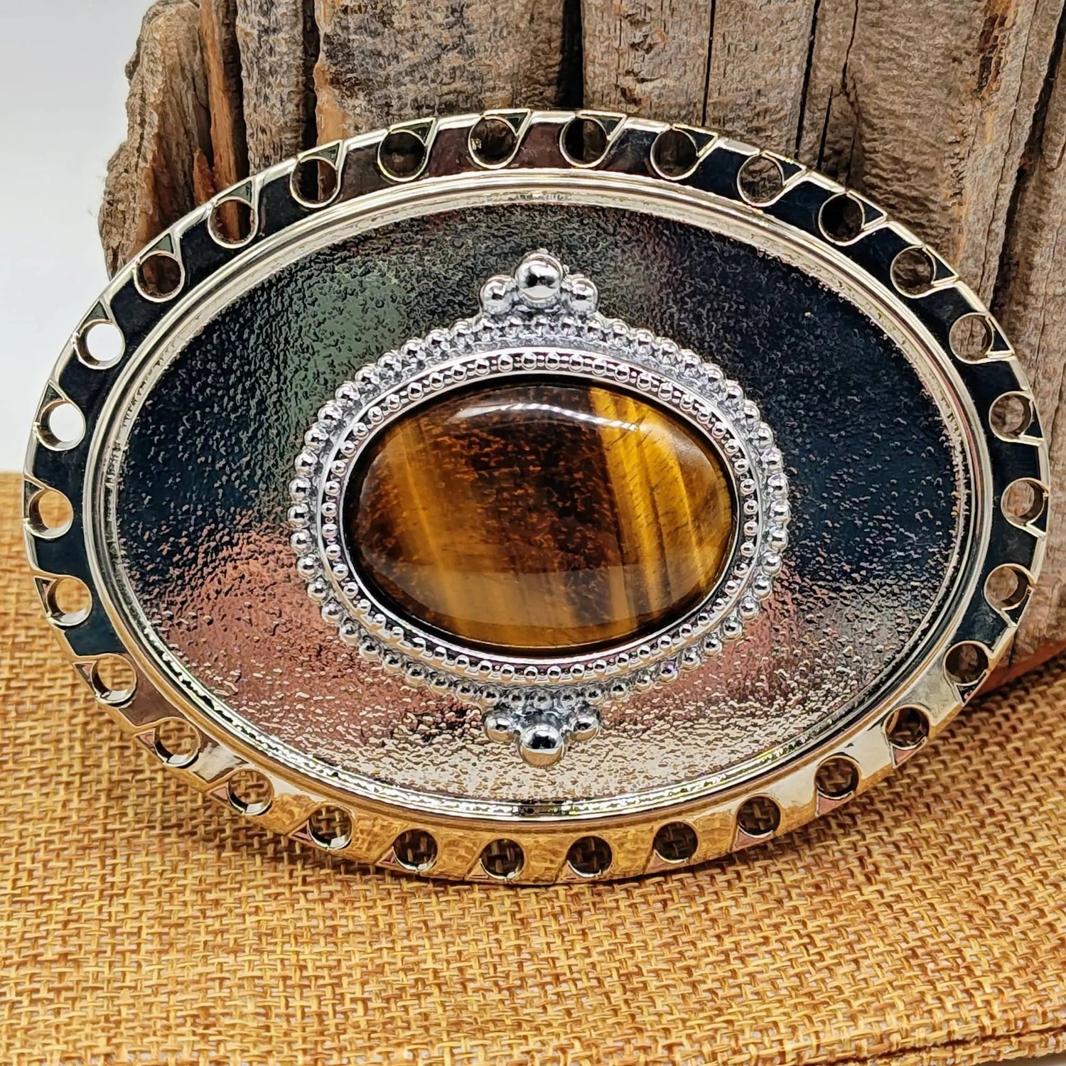 Belt Buckles - Folks On The Edge