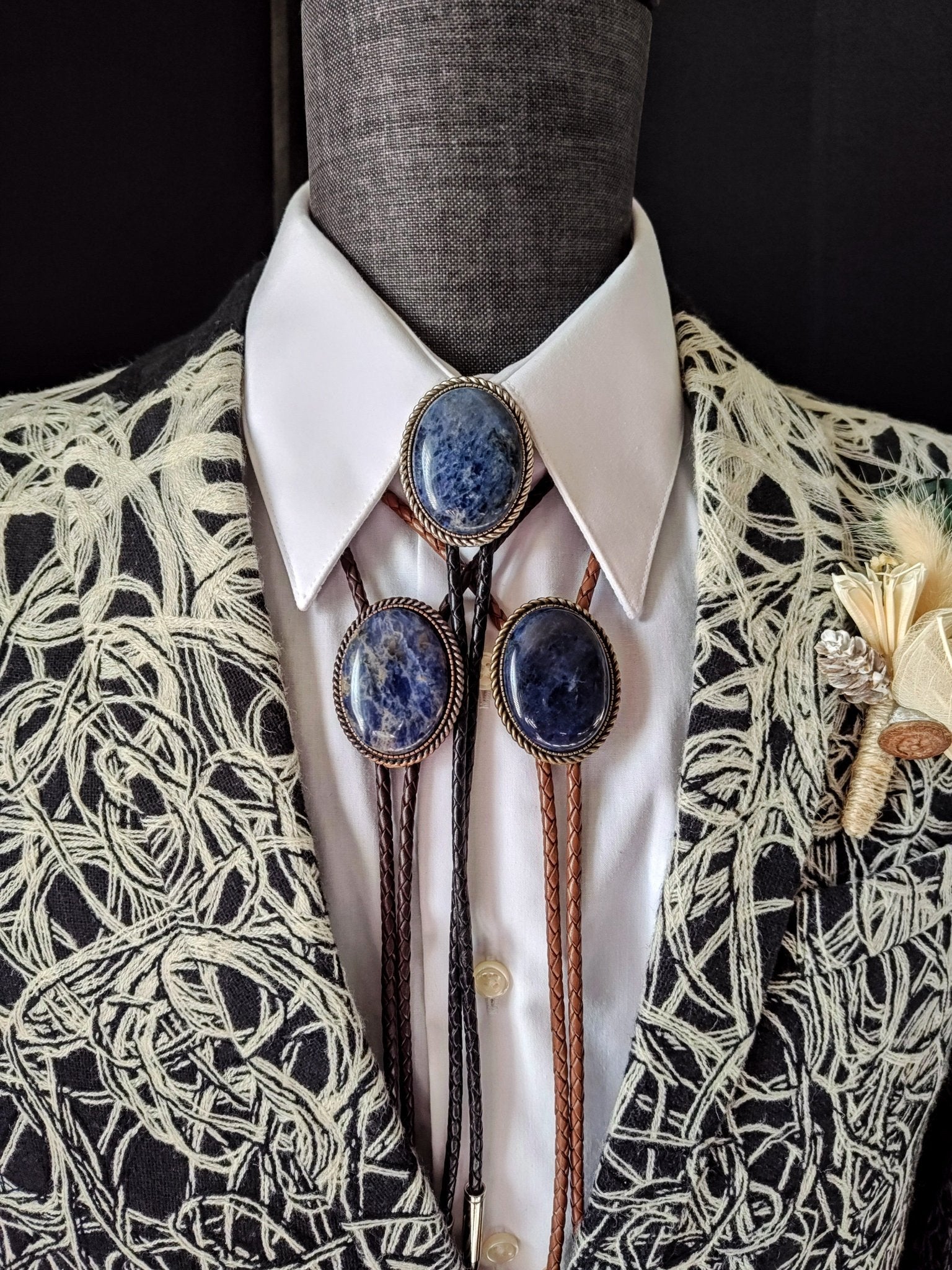Bolo Tie with Blue Sodalite in Classic Rope Twist Gold, Silver or Copper - Folks On The Edge
