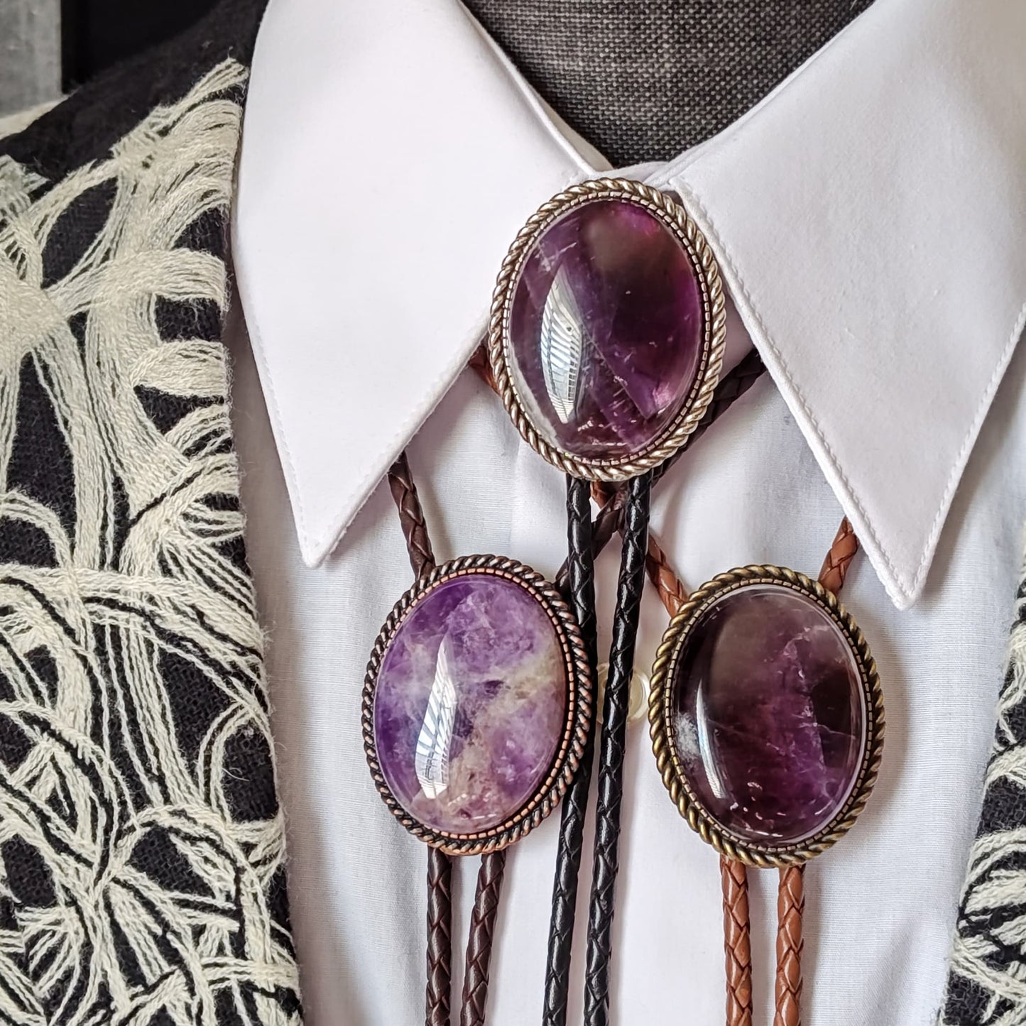 Bolo Tie with Purple Amethyst in Classic Rope Twist Gold, Silver or Copper - Folks On The Edge