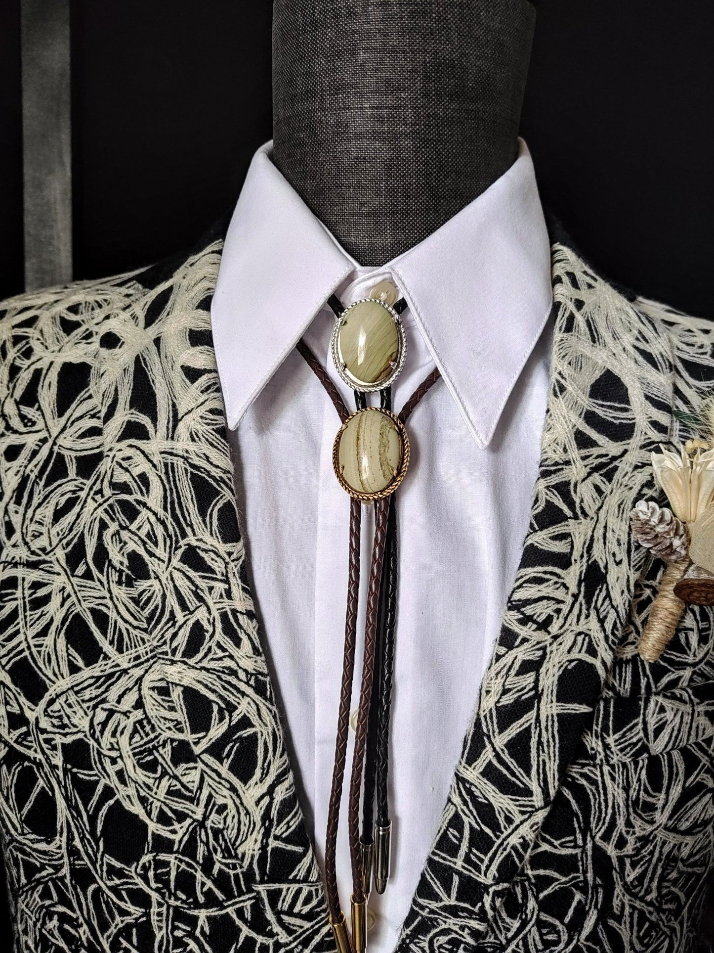 Lasso Bolo Tie with Pebble Tan Jasper Gold, Silver or Copper - Folks On The Edge