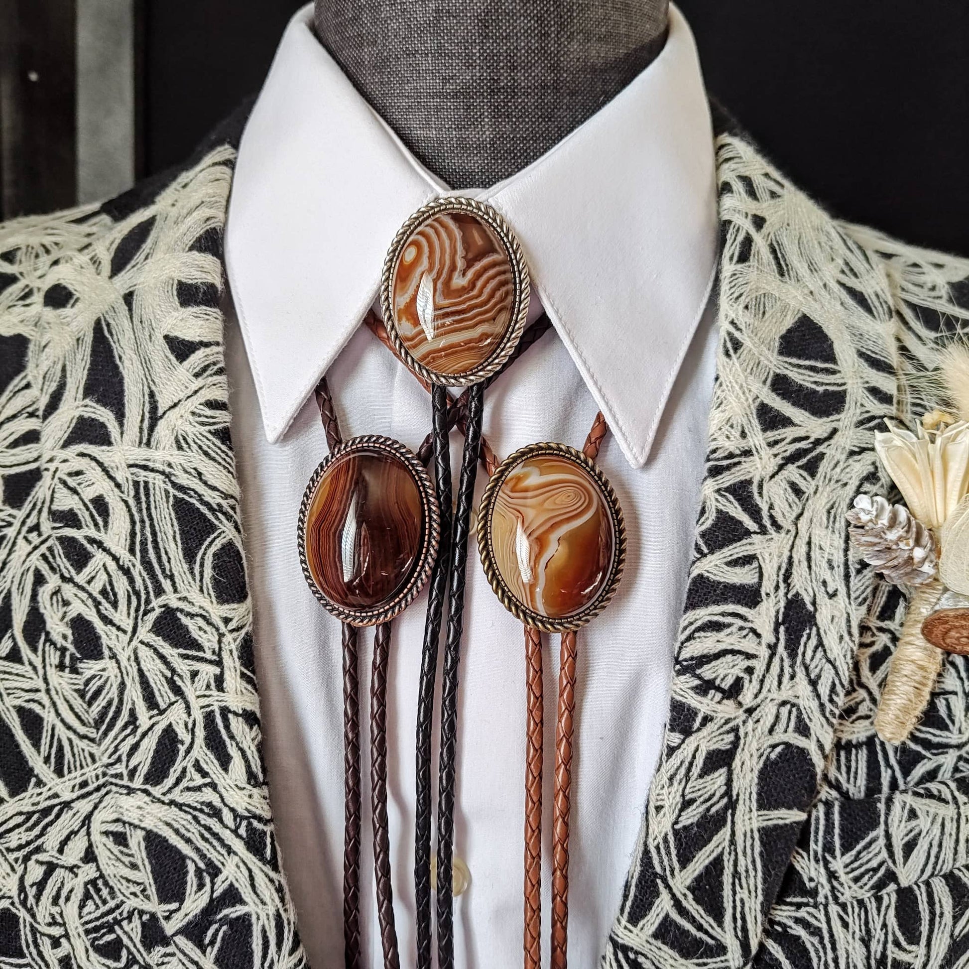 Rope Twist Bolo Tie with Brown Banded Agate Stone in Gold, Silver or Copper Setting - Folks On The Edge