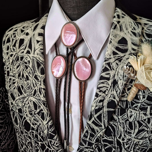 Bolo Tie with Pink Mother of Pearl in Classic Rope Twist Setting