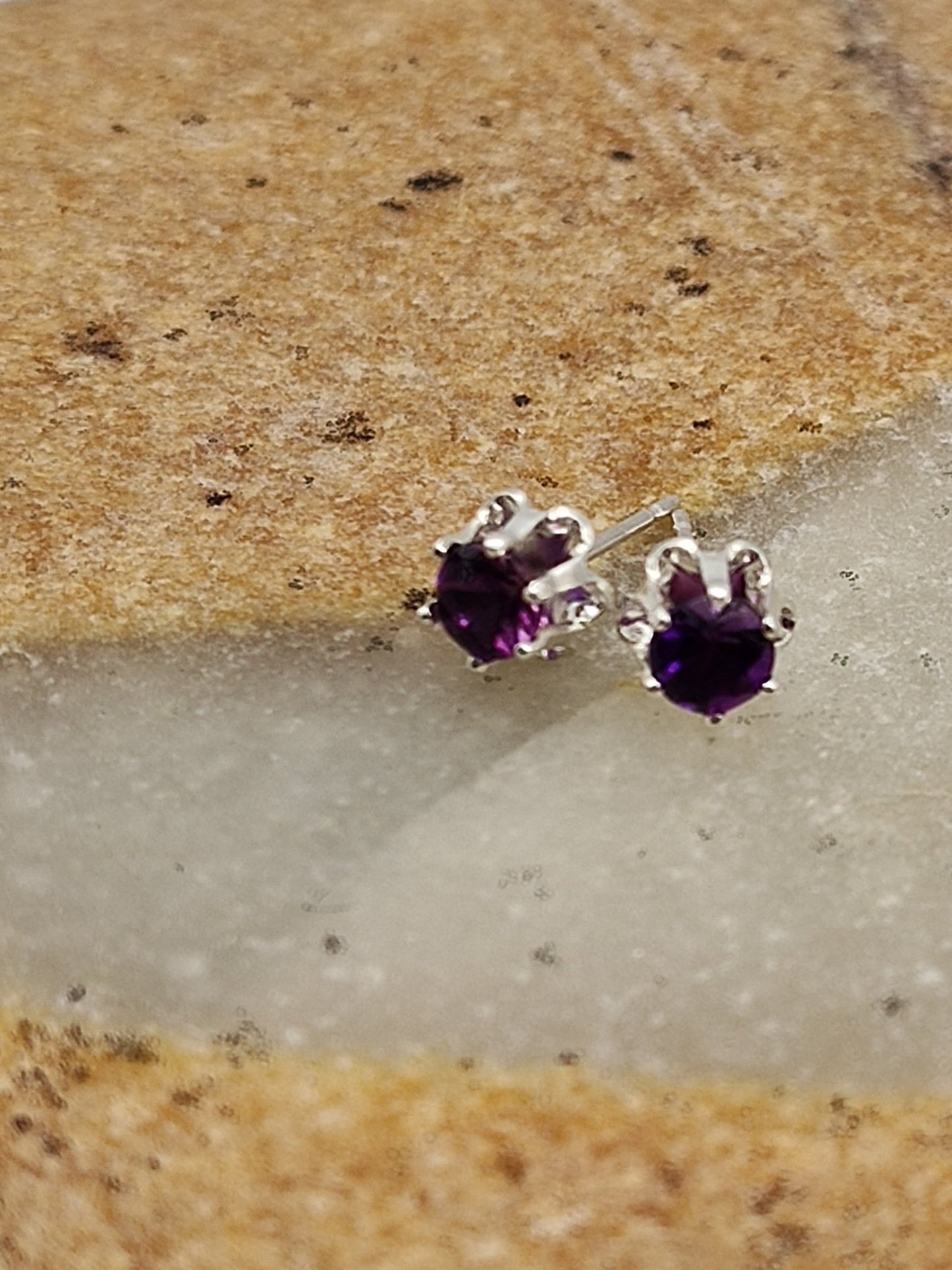 Sparkle Purple Amethyst Sterling Silver Stud Earrings in 4mm - Folks On The Edge