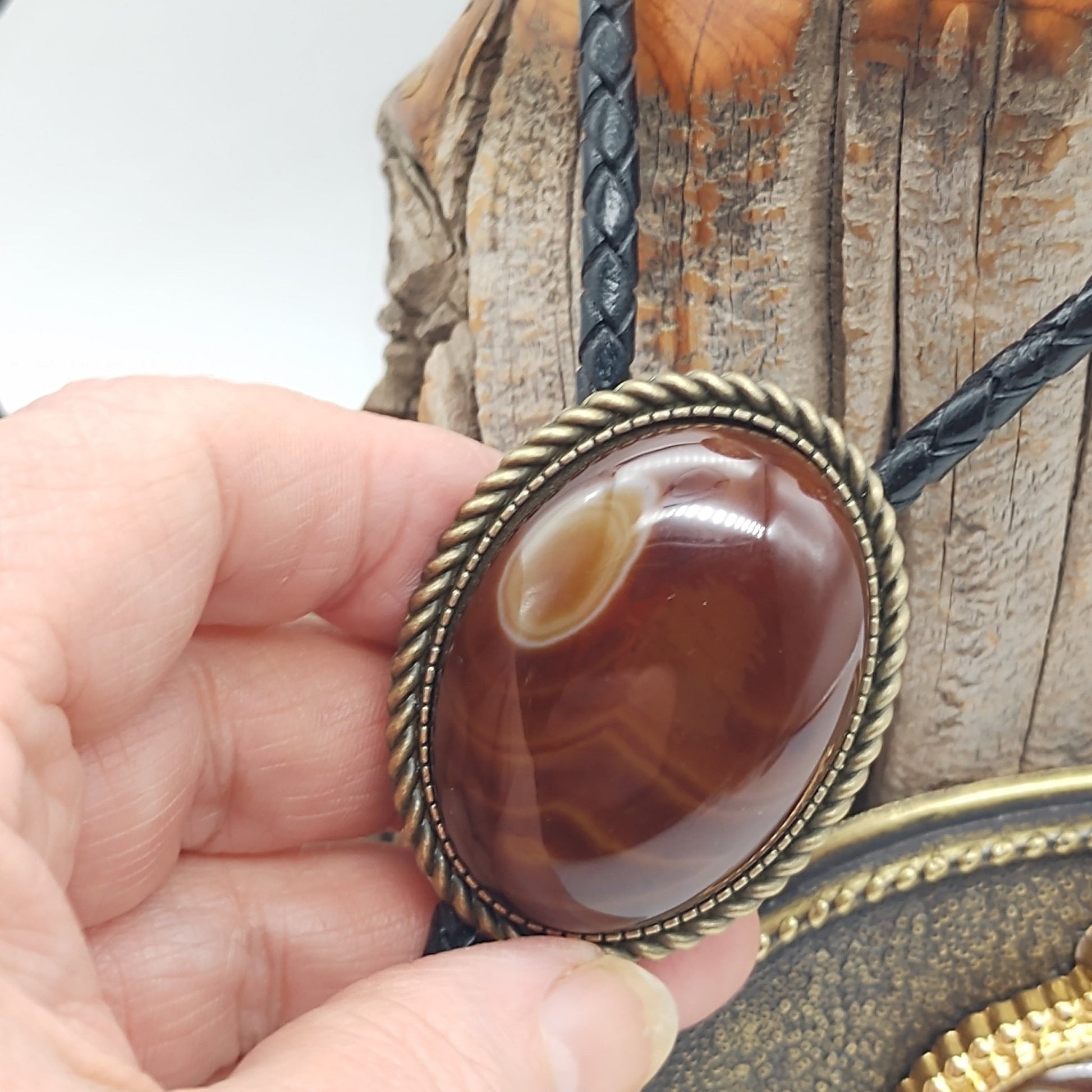 Matching Brown Banded Agate Bolo Tie & Belt Buckle Gold Tone Set - Folks On The Edge